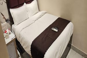 Alojamiento - Hotel Rishi Palace