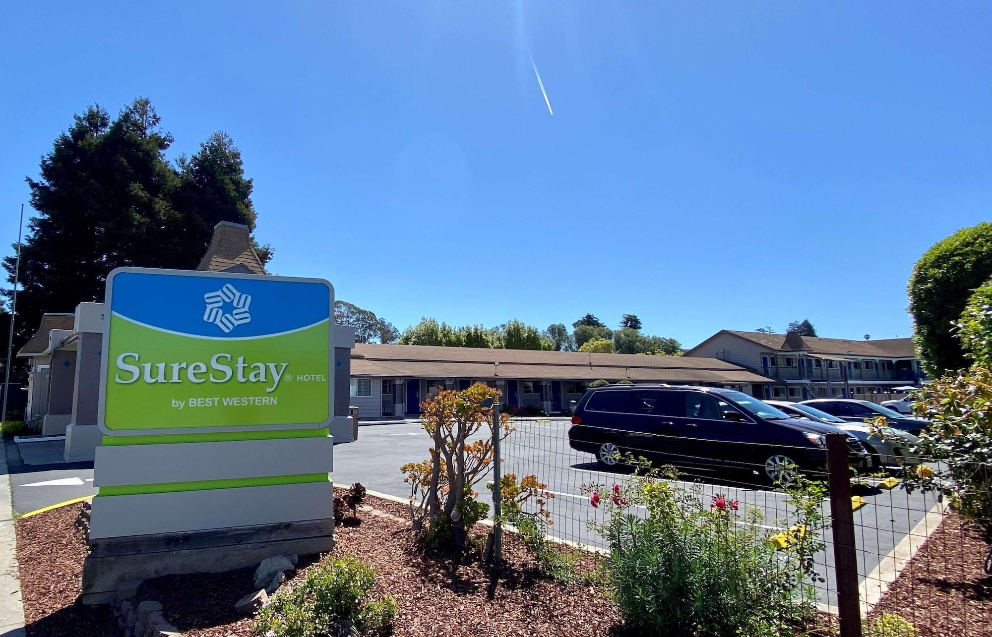 Vista Exterior SureStay Hotel by Best Western Santa Cruz