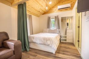 Alquiler Vacacional - Settle in at the Petite Retreat.