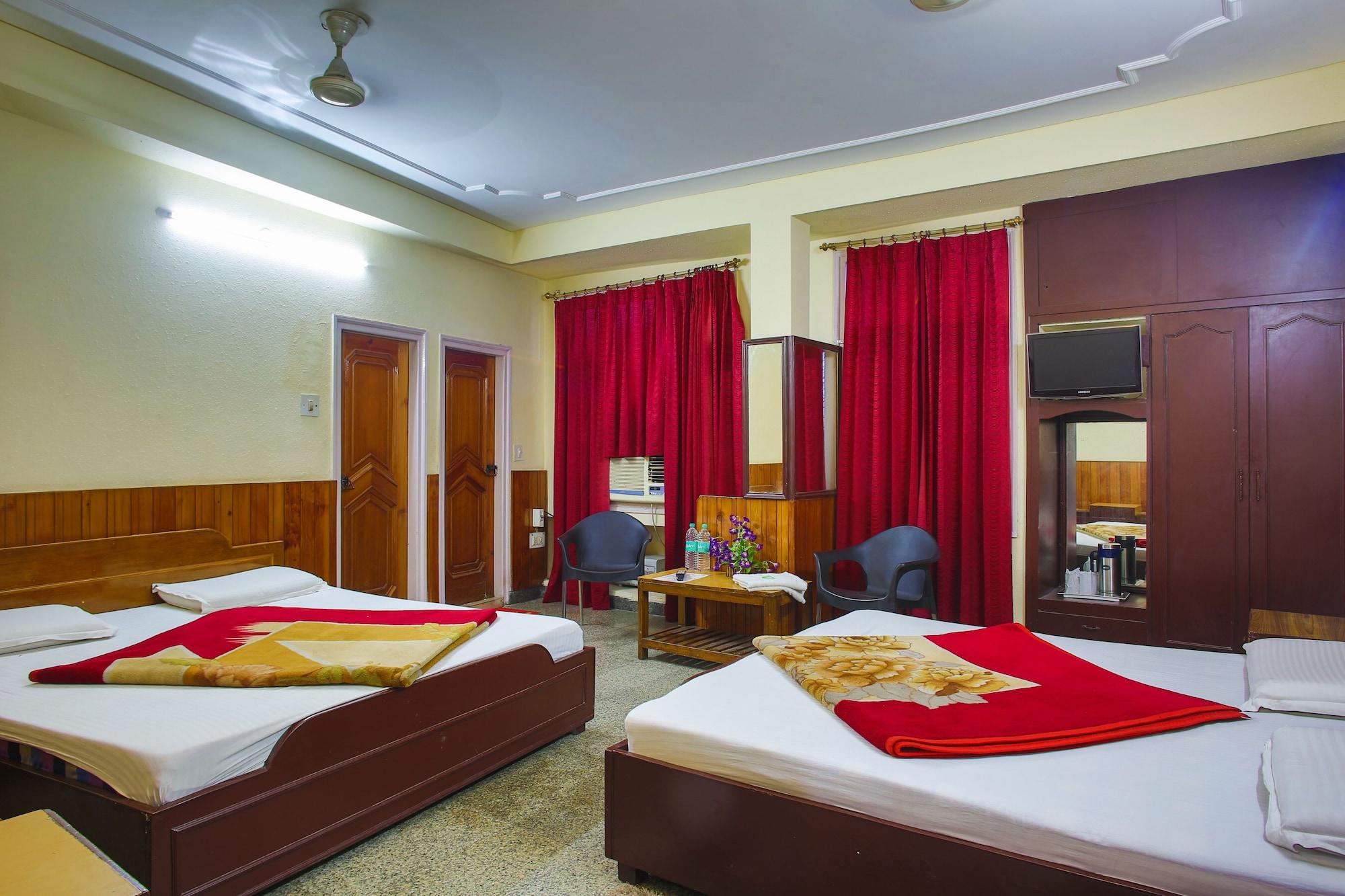 Varios Hotel Raghunath