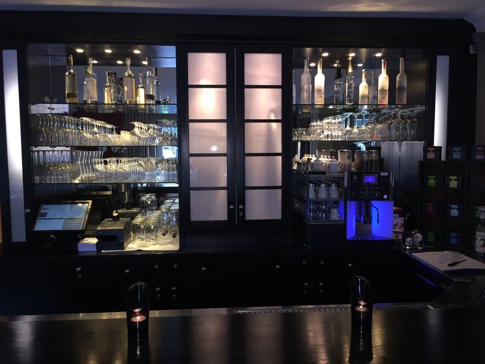 Bar/Salón Business & More Hamburg