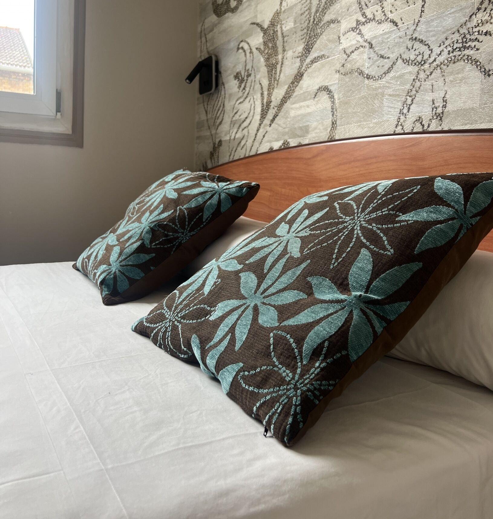 Habitación HÔTEL CAMÉLIA