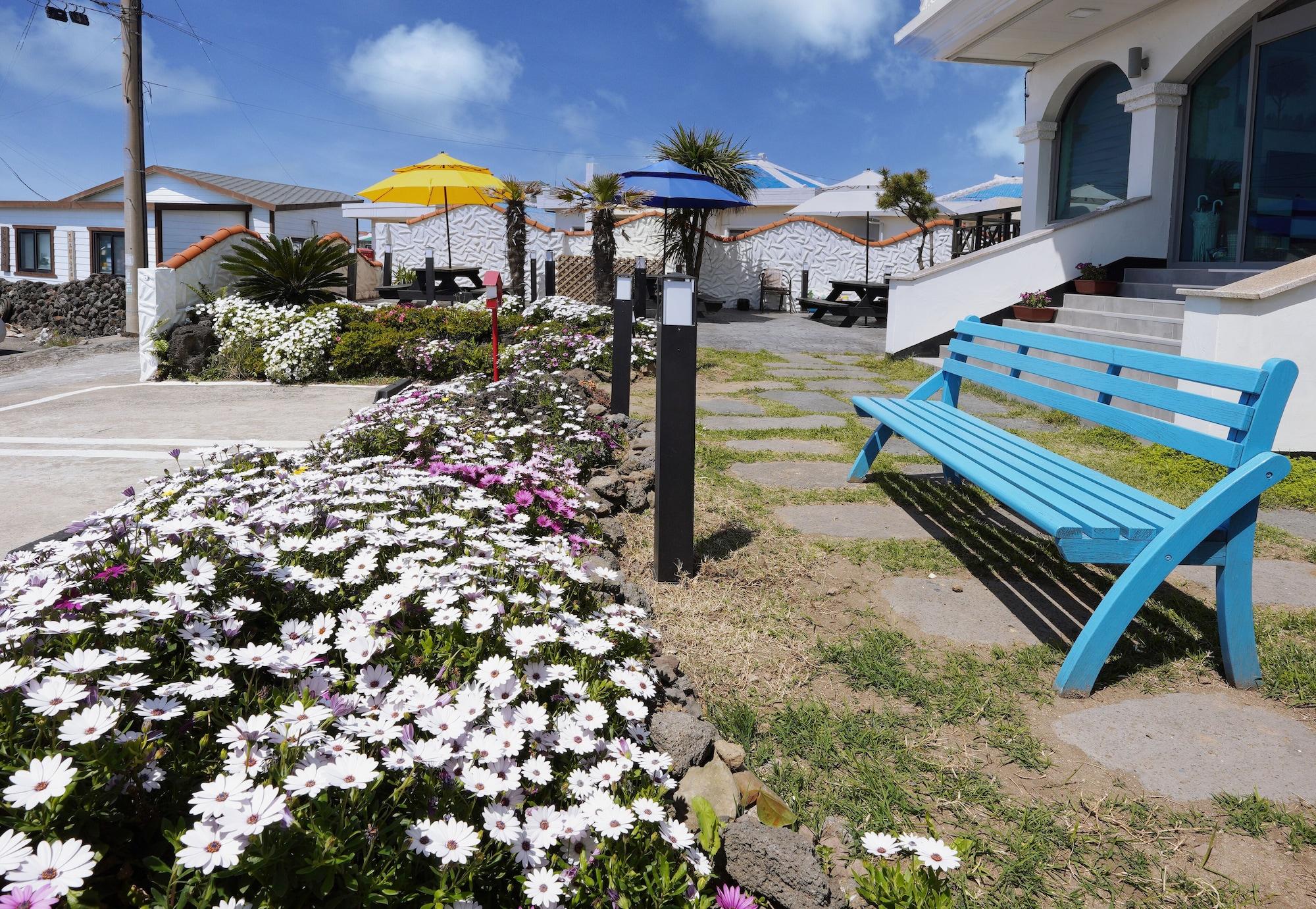 Vista Exterior Sky-tary Pension