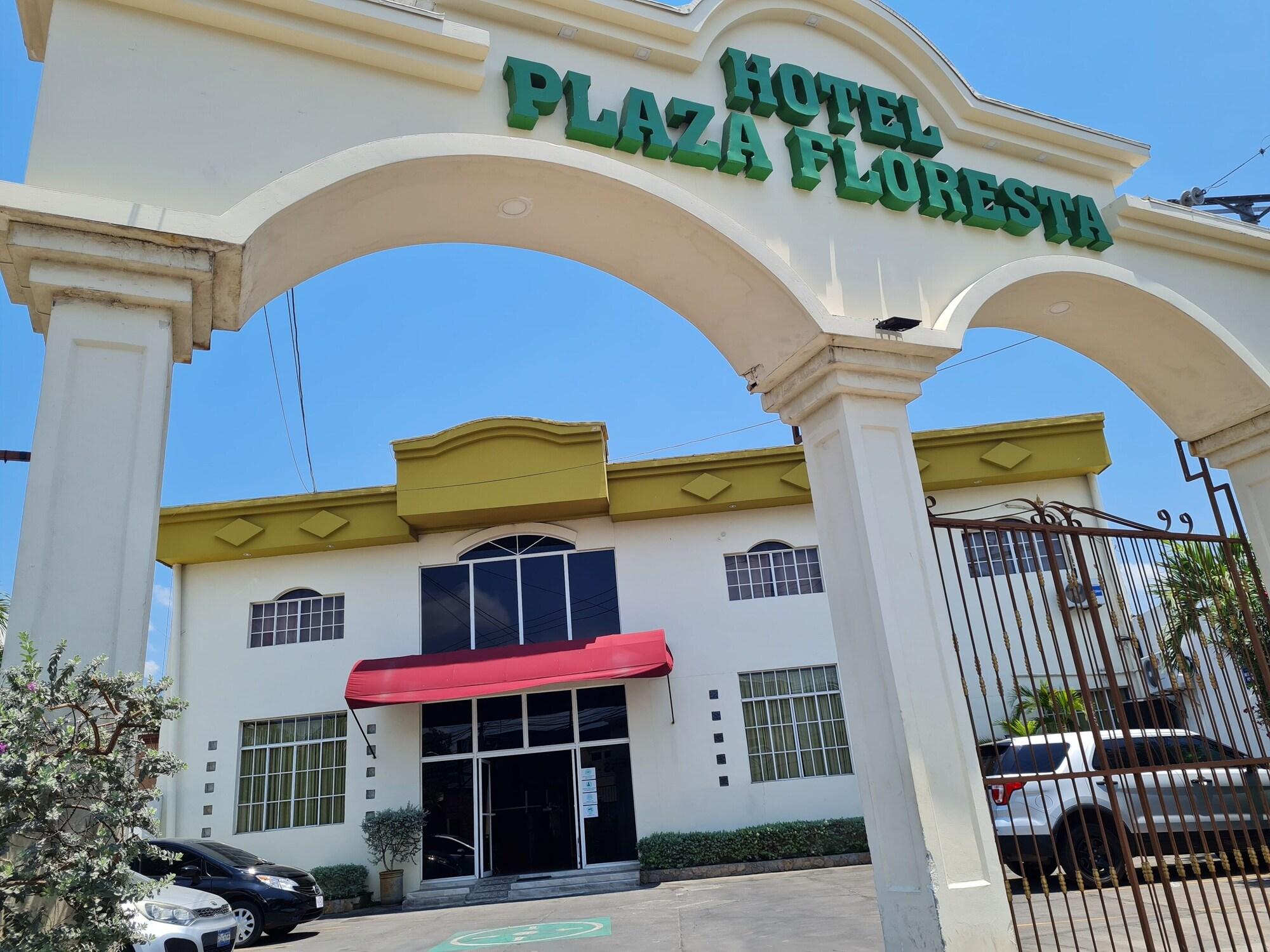 Vista Exterior Hotel Plaza Floresta