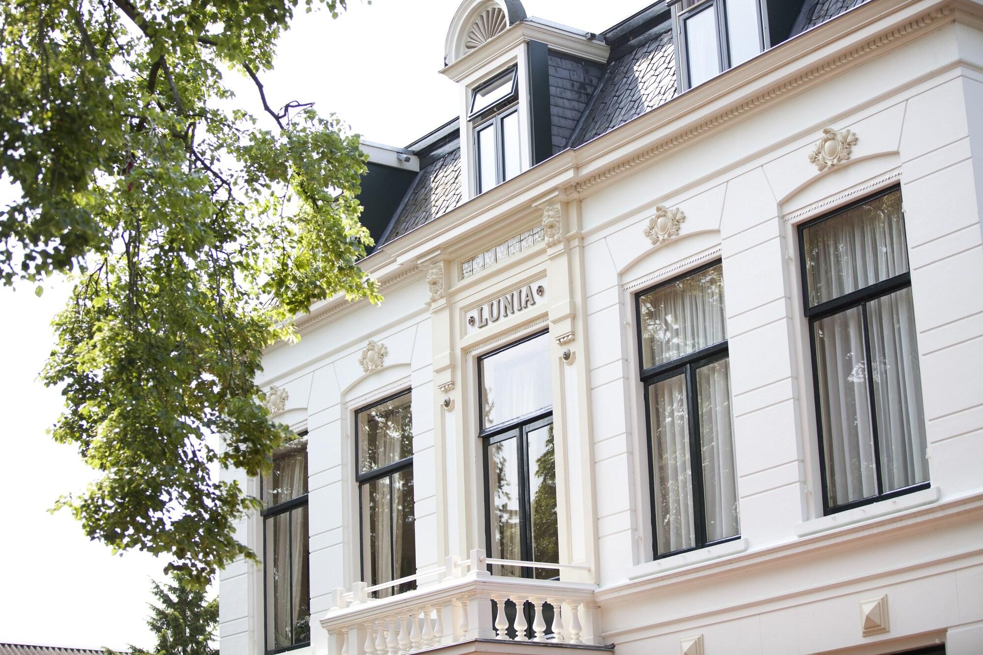 Vista Exterior Lunia
