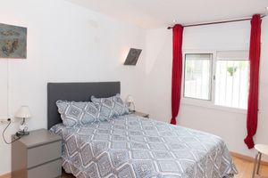 Alquiler Vacacional - Mas Fumats Mansion Vistas a la Bahia de Roses, Piscina XL, Jacuzzi