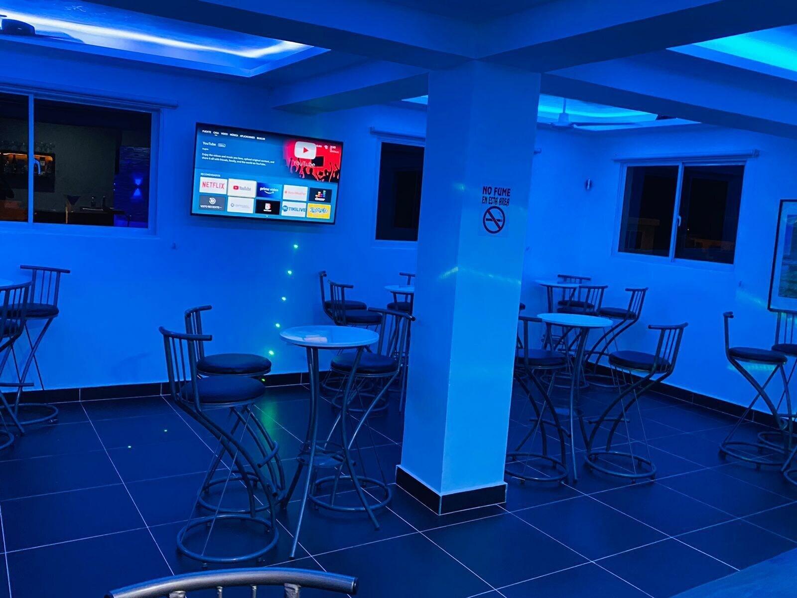 Bar/Salón Hotel El Reloj