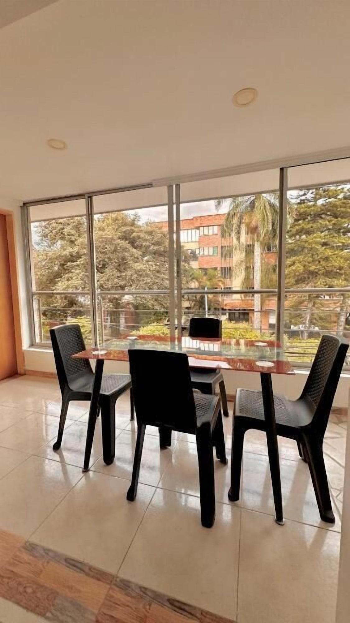 Comodidades del Alojamiento Hotel Mova