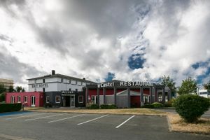 Alojamiento - Brit Hotel Rennes - Le Castel