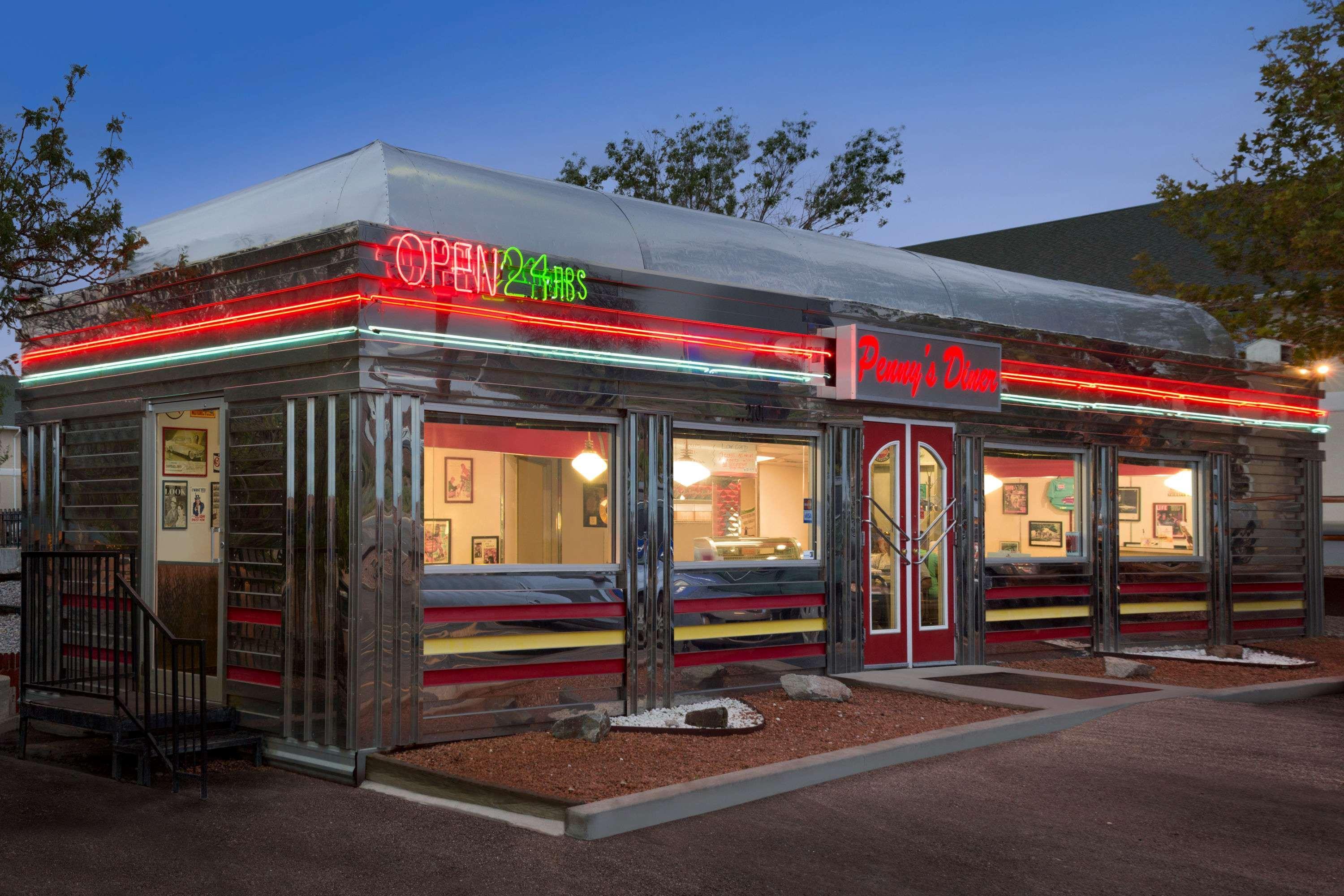 Restaurant Travelodge by Wyndham Belen
