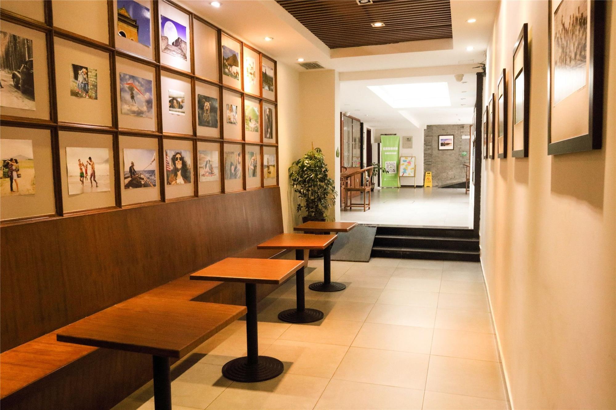 Vista Lobby PekingUni Photography theme Hotel