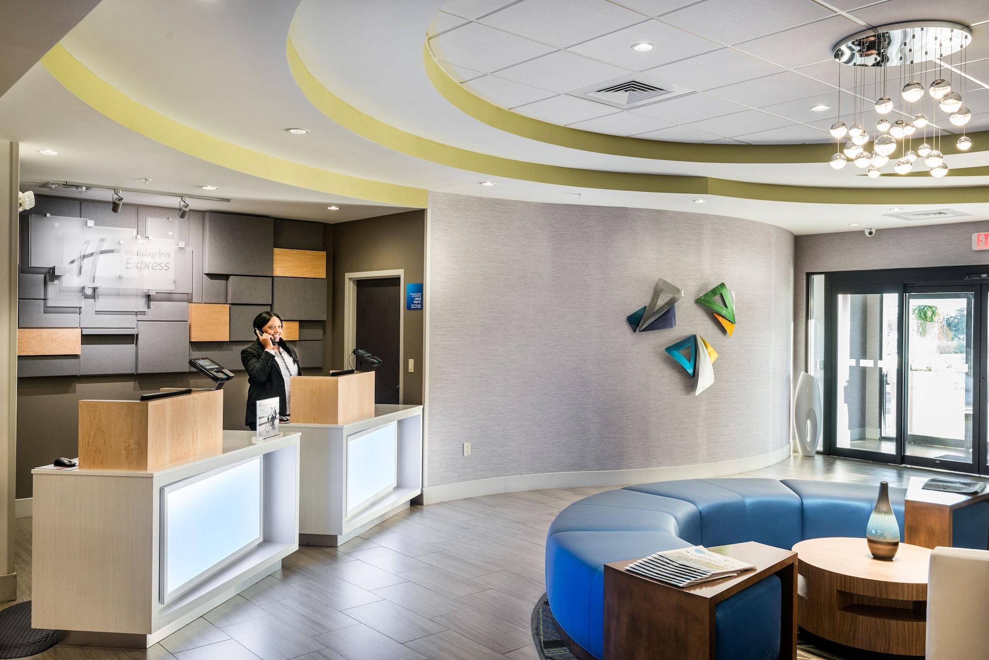 Vista Exterior Holiday Inn Express & Suites Lakeland South by IHG