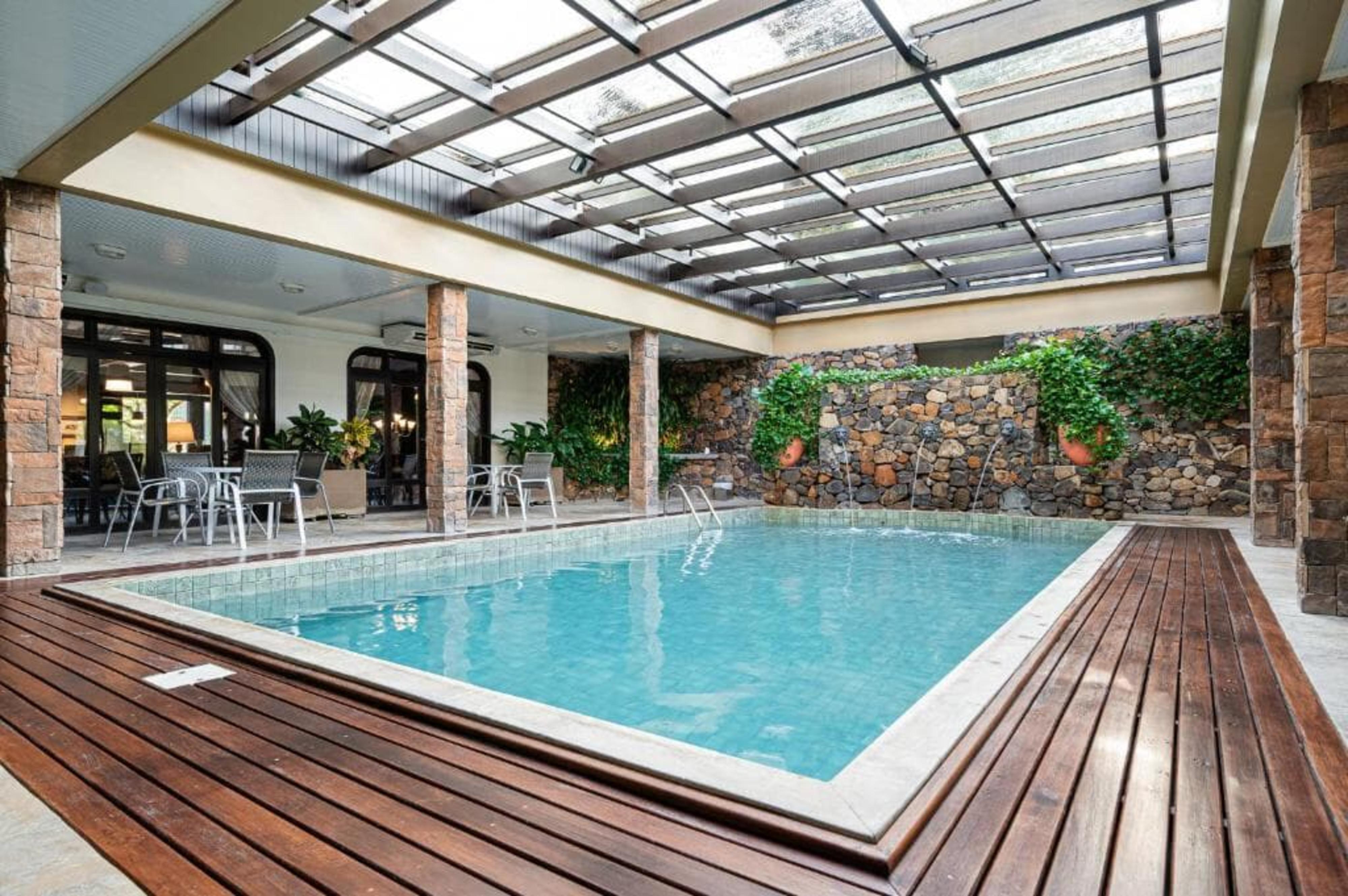 Vista Piscina Serrazul Hotel