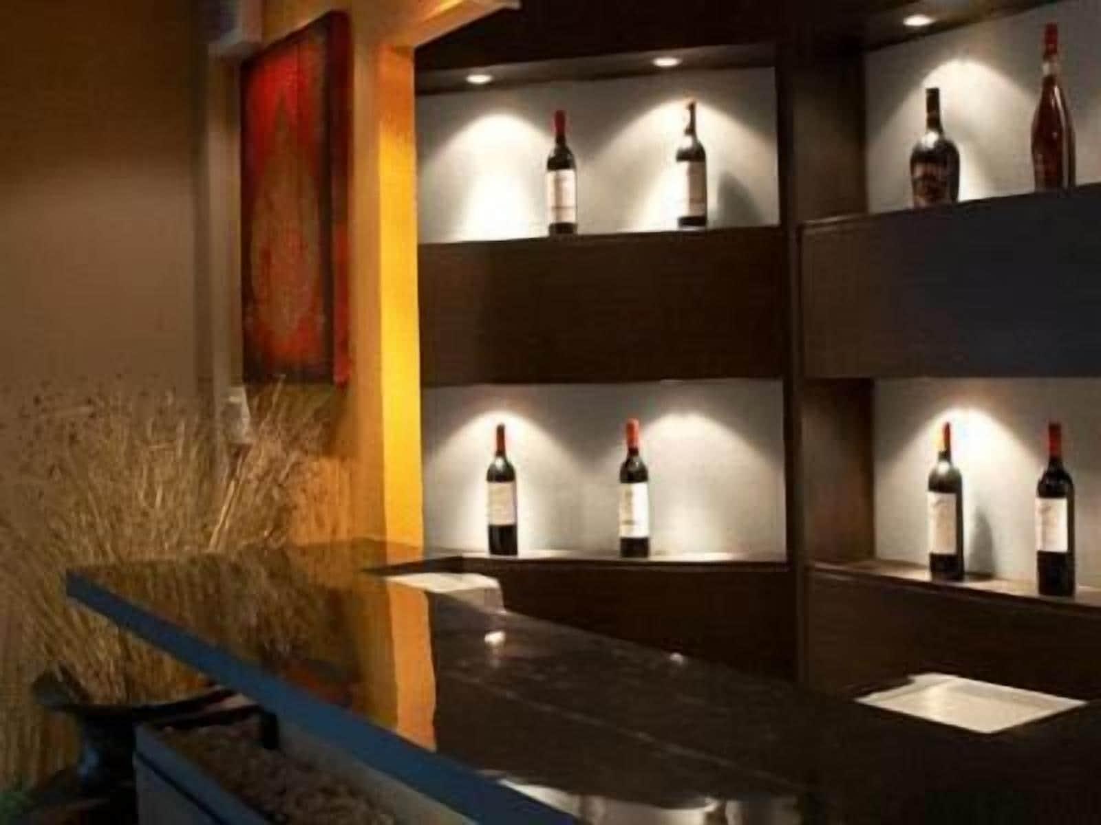 Bar/Salón Grand Pinnacle