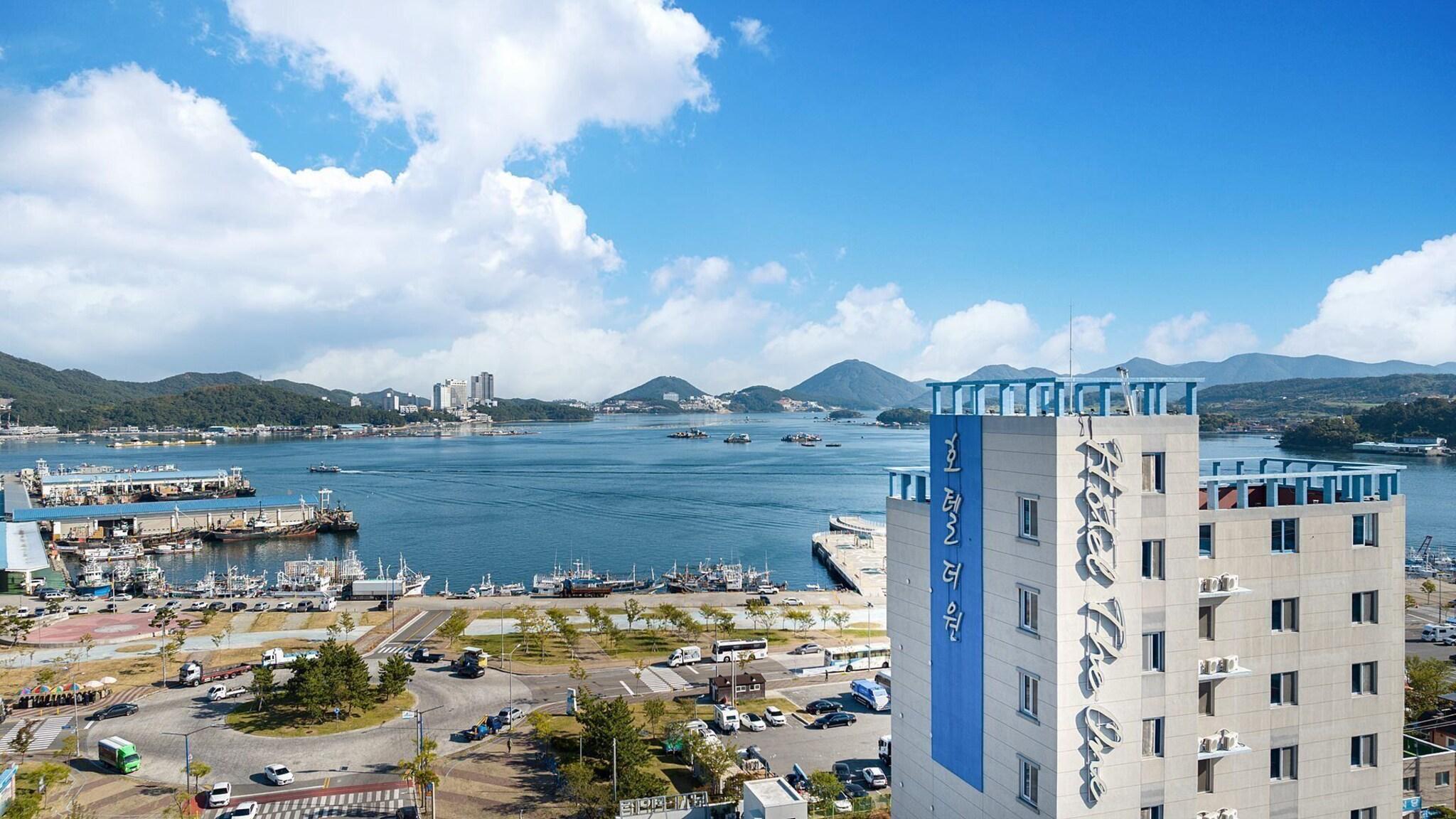 Vista Exterior Hotel the One Yeosu