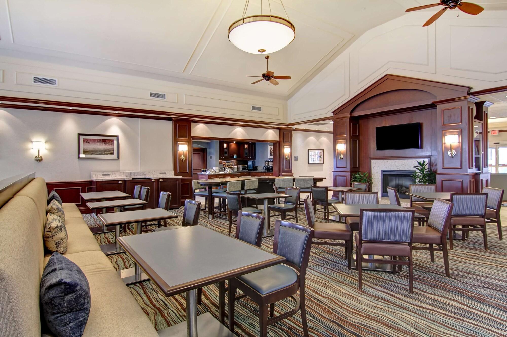 Restaurant Homewood Suites by Hilton Toronto Oakville