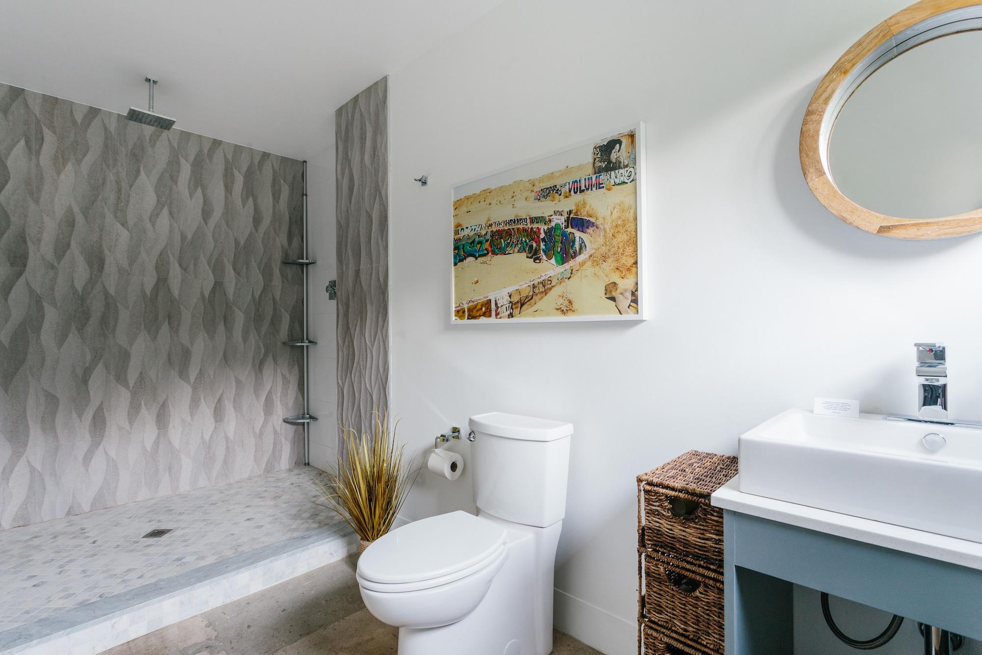 Equipamiento de Habitación Hotel El Cid by AvantStay – Mid-Century Charm with Poolside Cabanas
