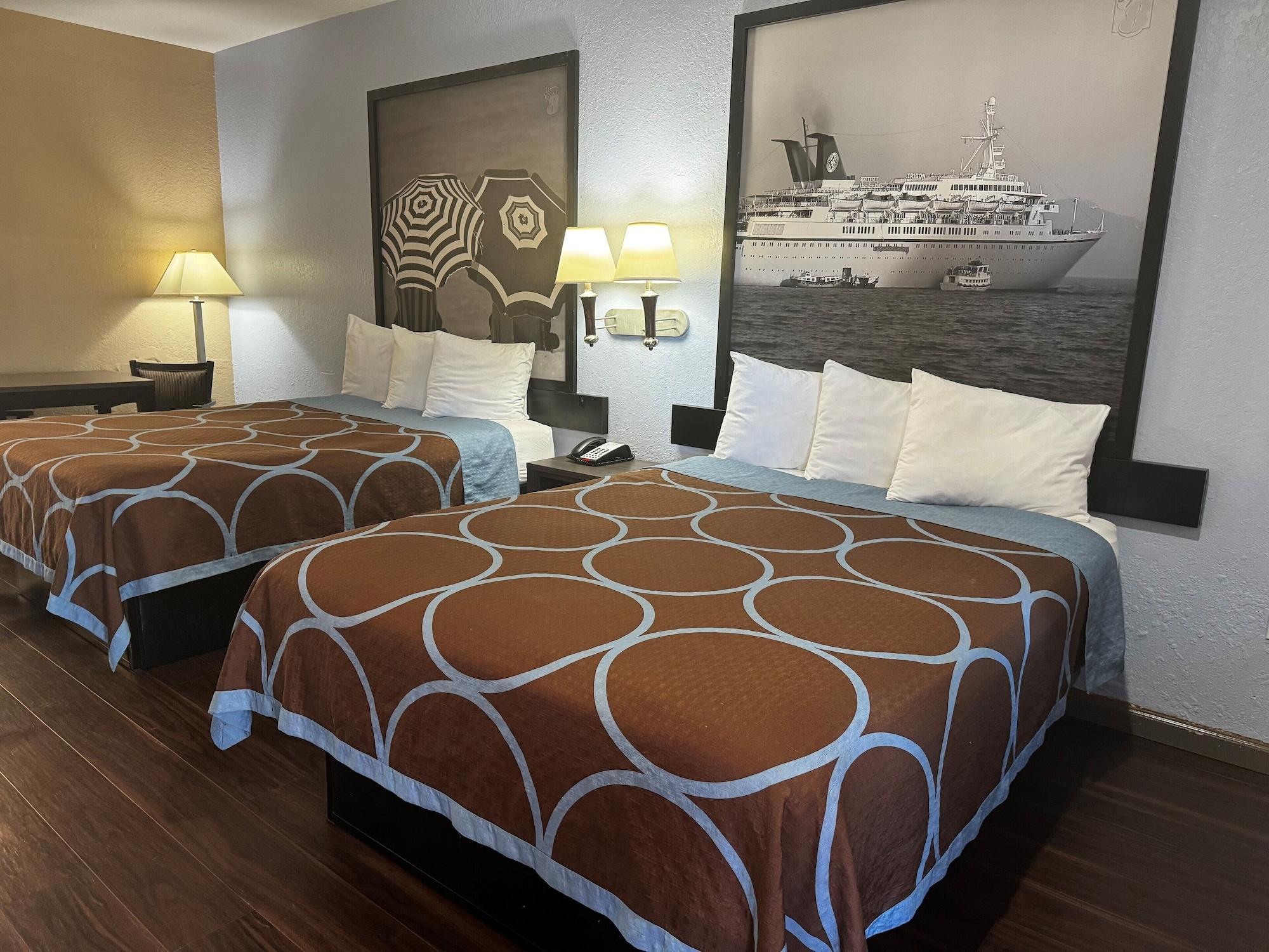 Habitación Super 8 by Wyndham Galveston