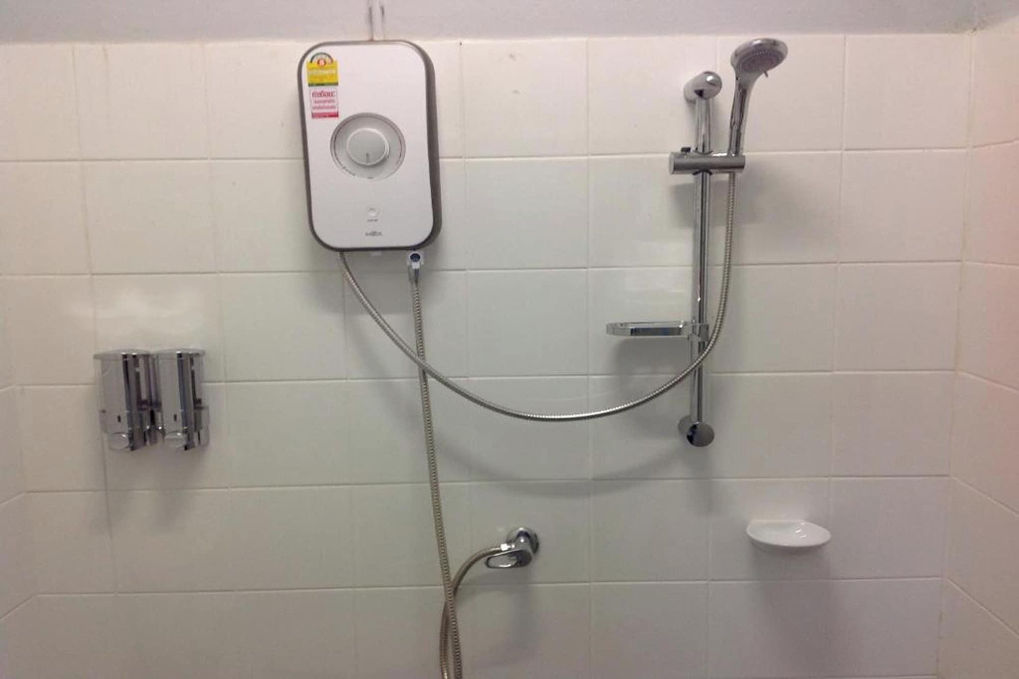 Equipamiento de Habitación Beehive Phuket Old Town - Hostel