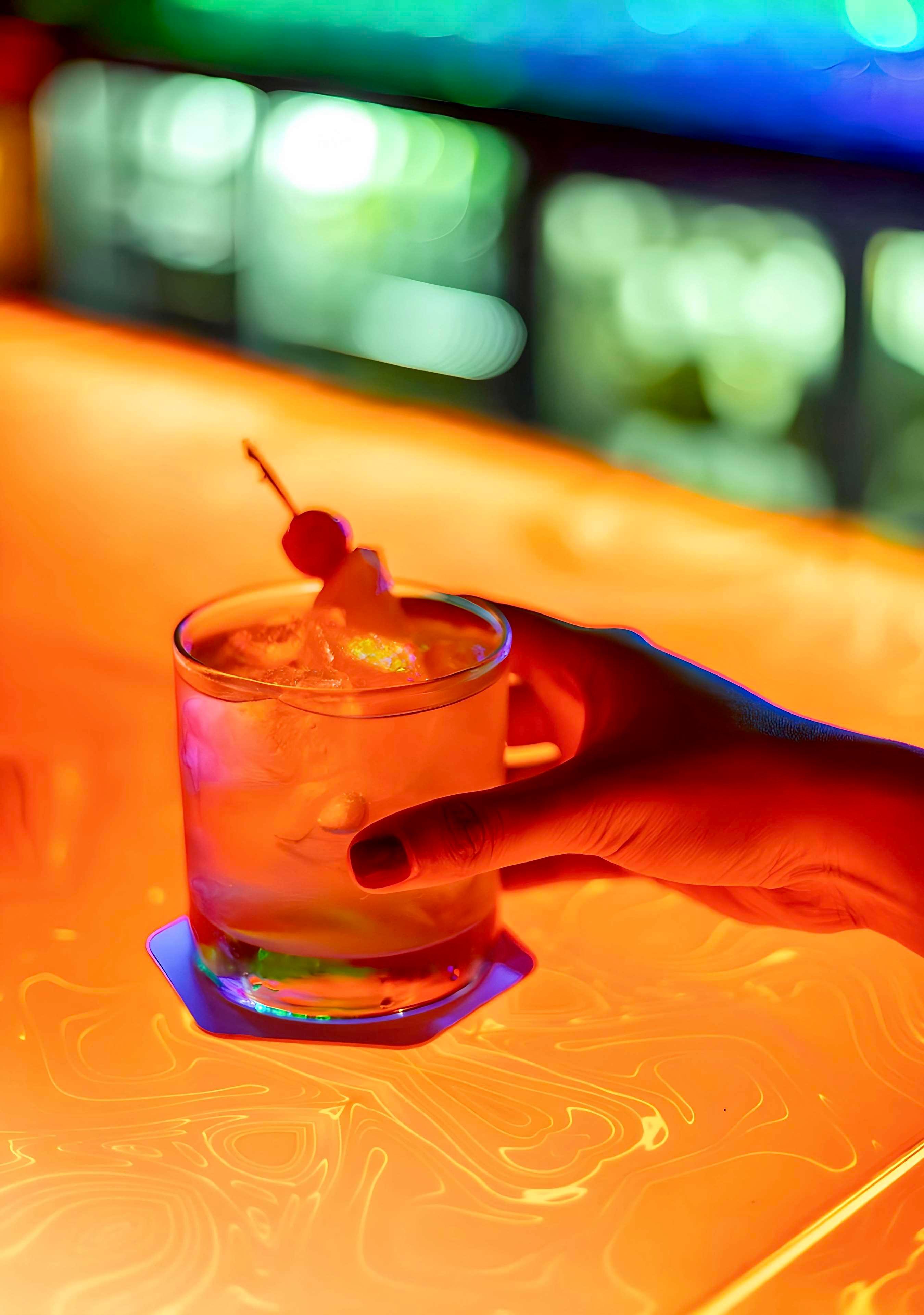 Bar/Salón Radisson Blu Hotel, Dubai Deira Creek