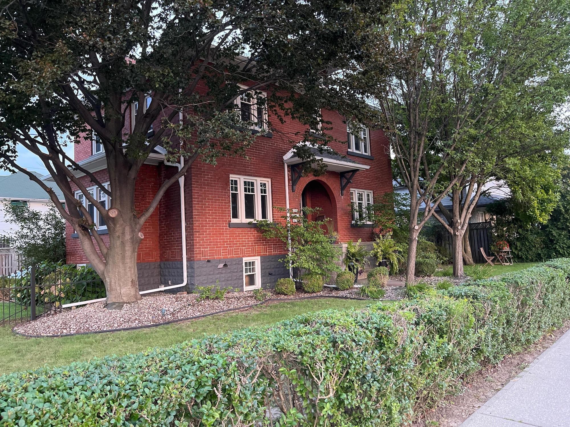 Vista Exterior Nicklin House