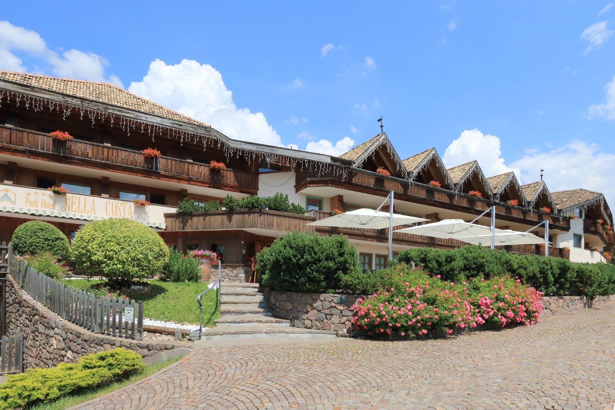Vista Exterior Park Hotel Bellacosta