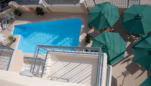 Vista Piscina Hotel Kappara