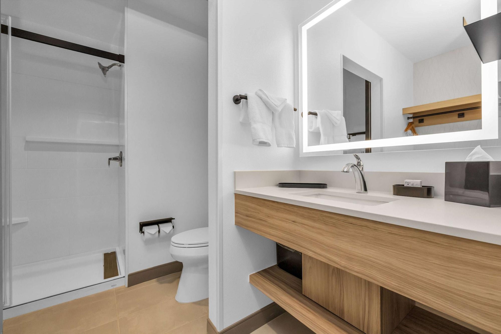 Equipamiento de Habitación La Quinta Inn & Suites by Wyndham San Jose Airport-Downtown