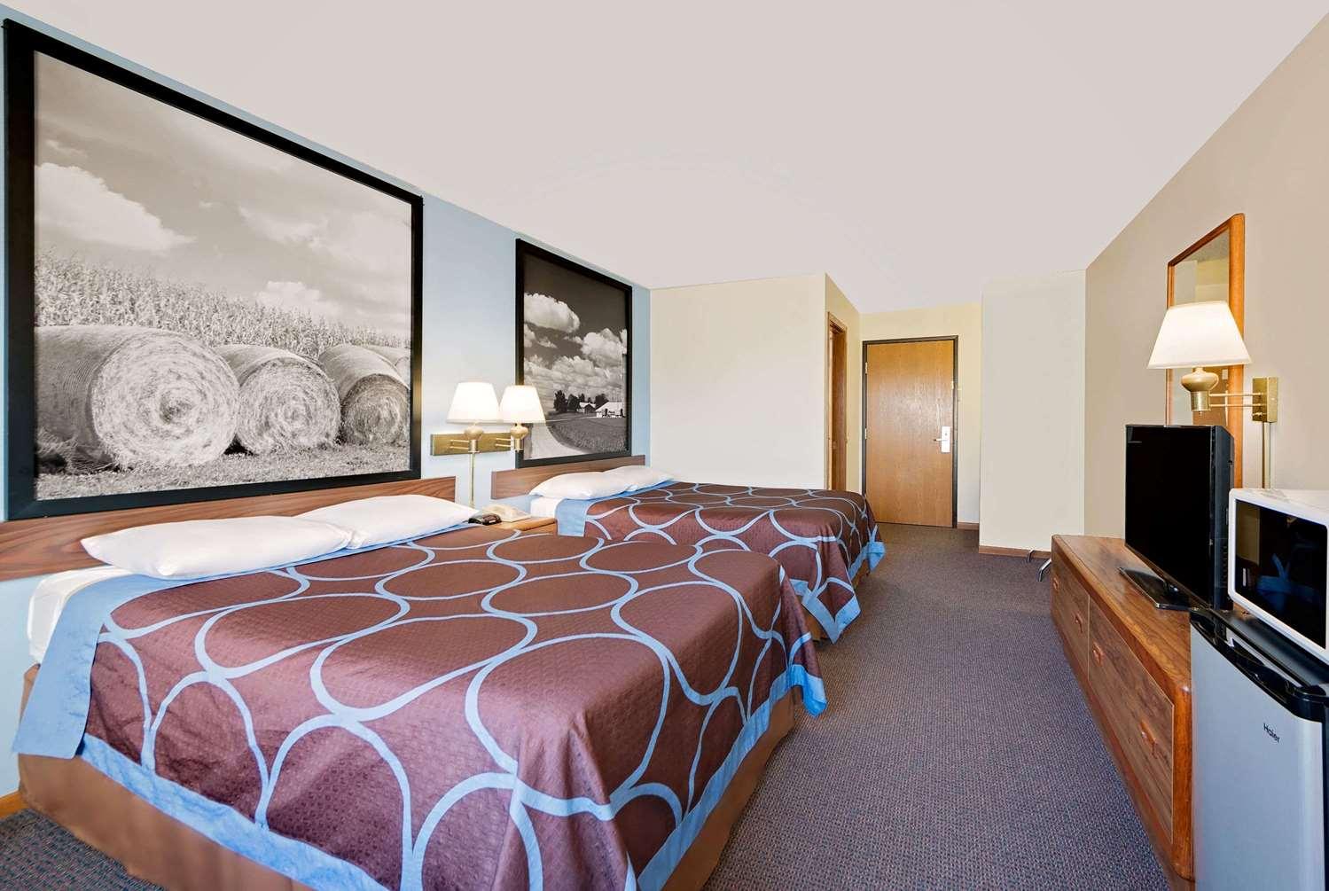 Habitación Super 8 by Wyndham Centerville