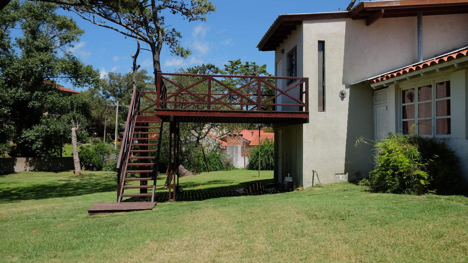 Vista Exterior Hostería Oasis