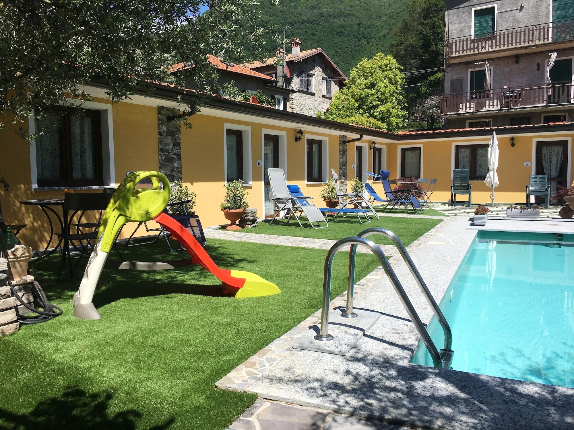 Instalaciones Recreativas Hotel Diffuso Il Portichetto sulla collina a Vezio Perledo