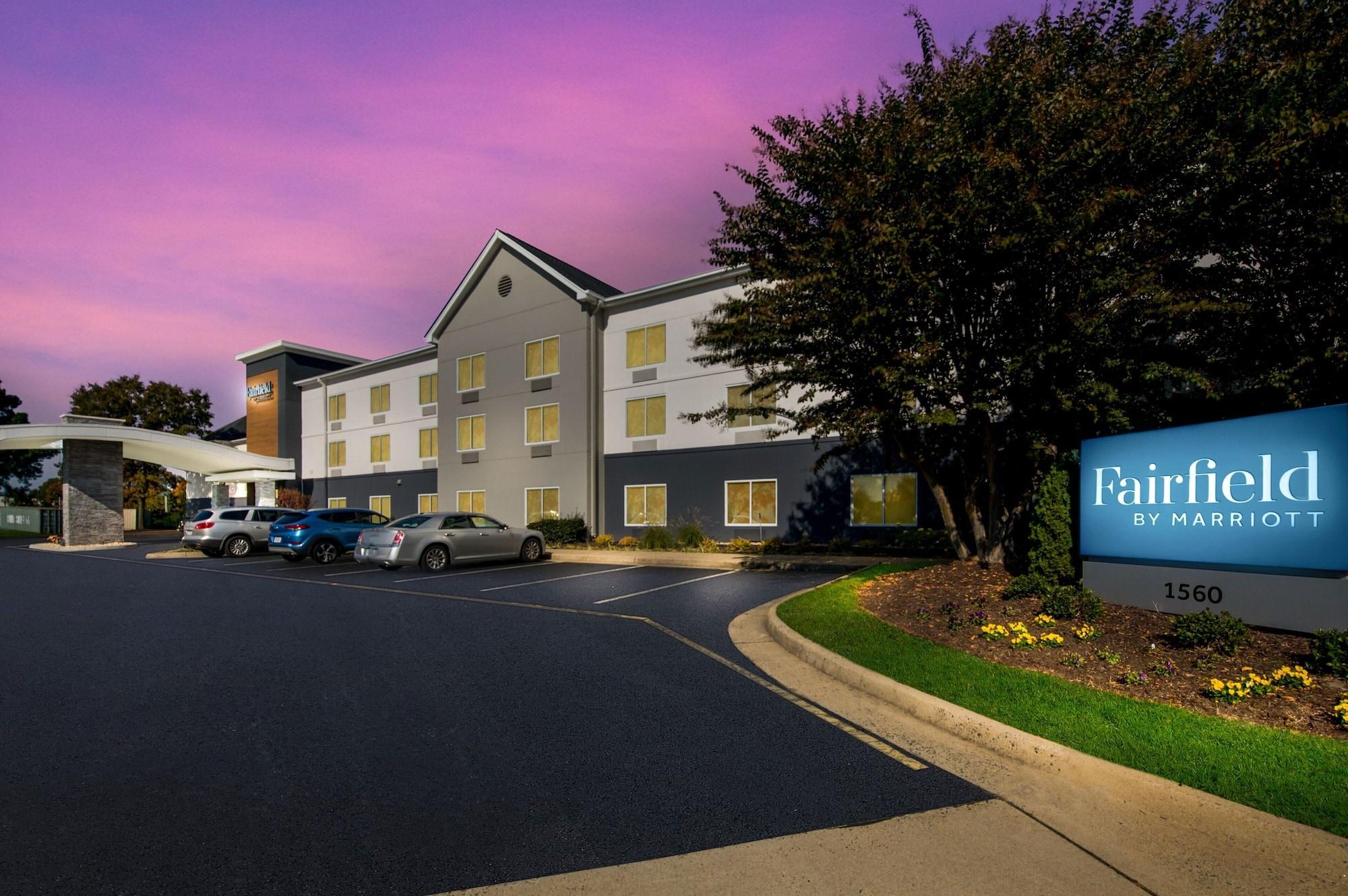 Vista Exterior Fairfield Inn and Suites By Marriott Chesapeake
