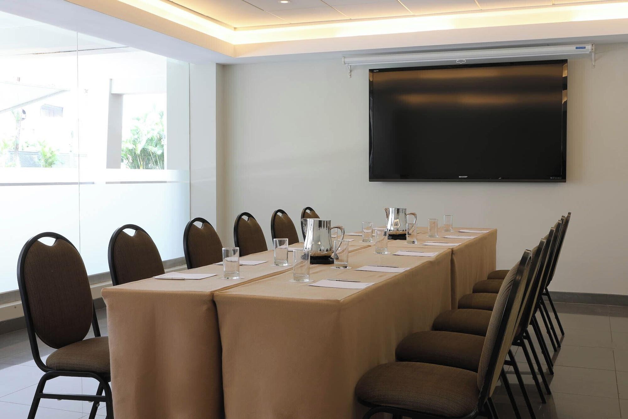 Vista Lobby Casa Andina Select Chiclayo