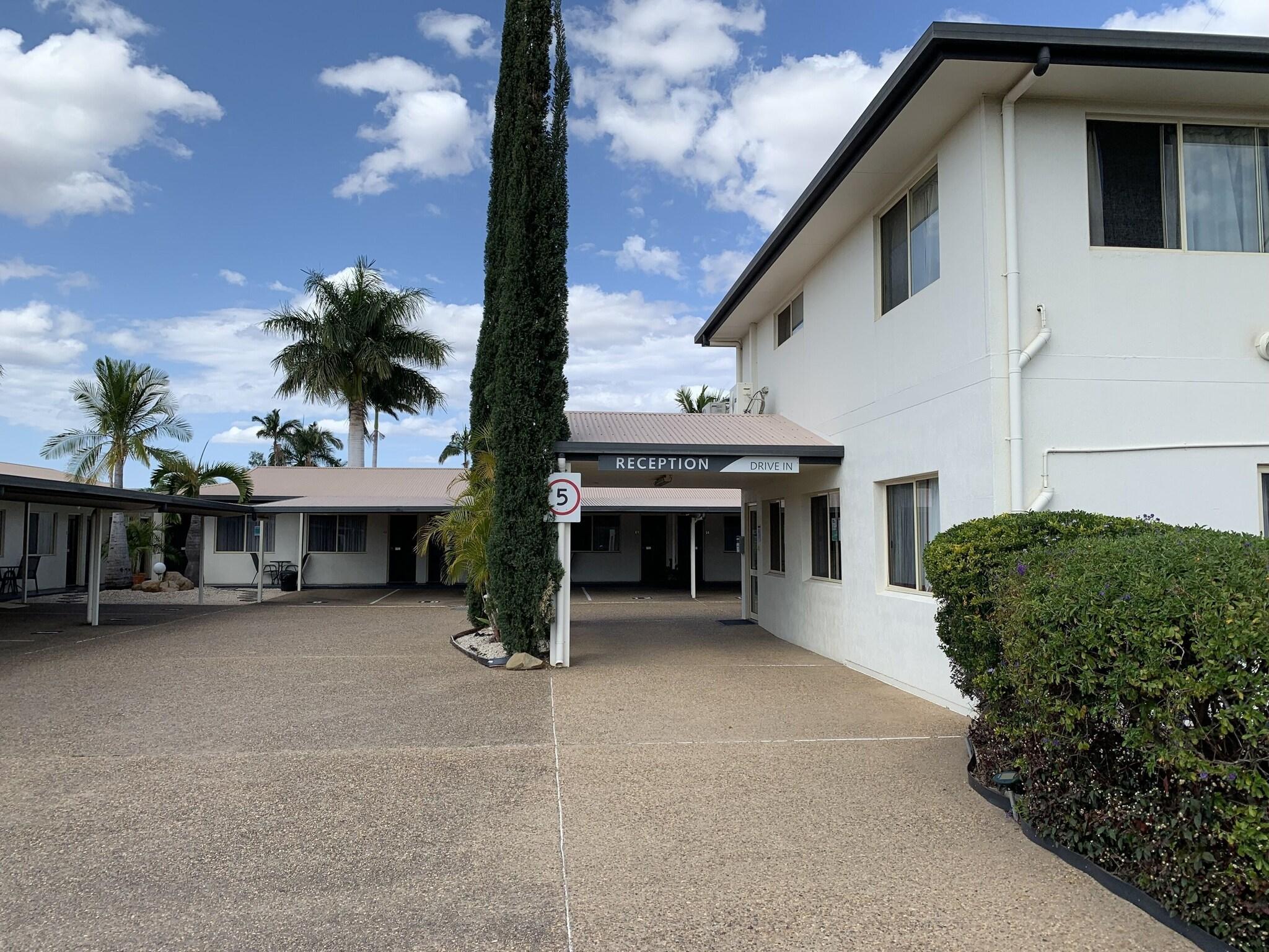 Vista Exterior Silo Motor Inn Biloela