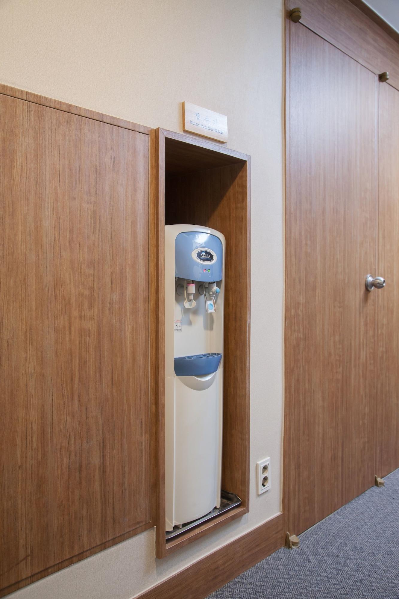 Varios Uljiro Co-Op Residence