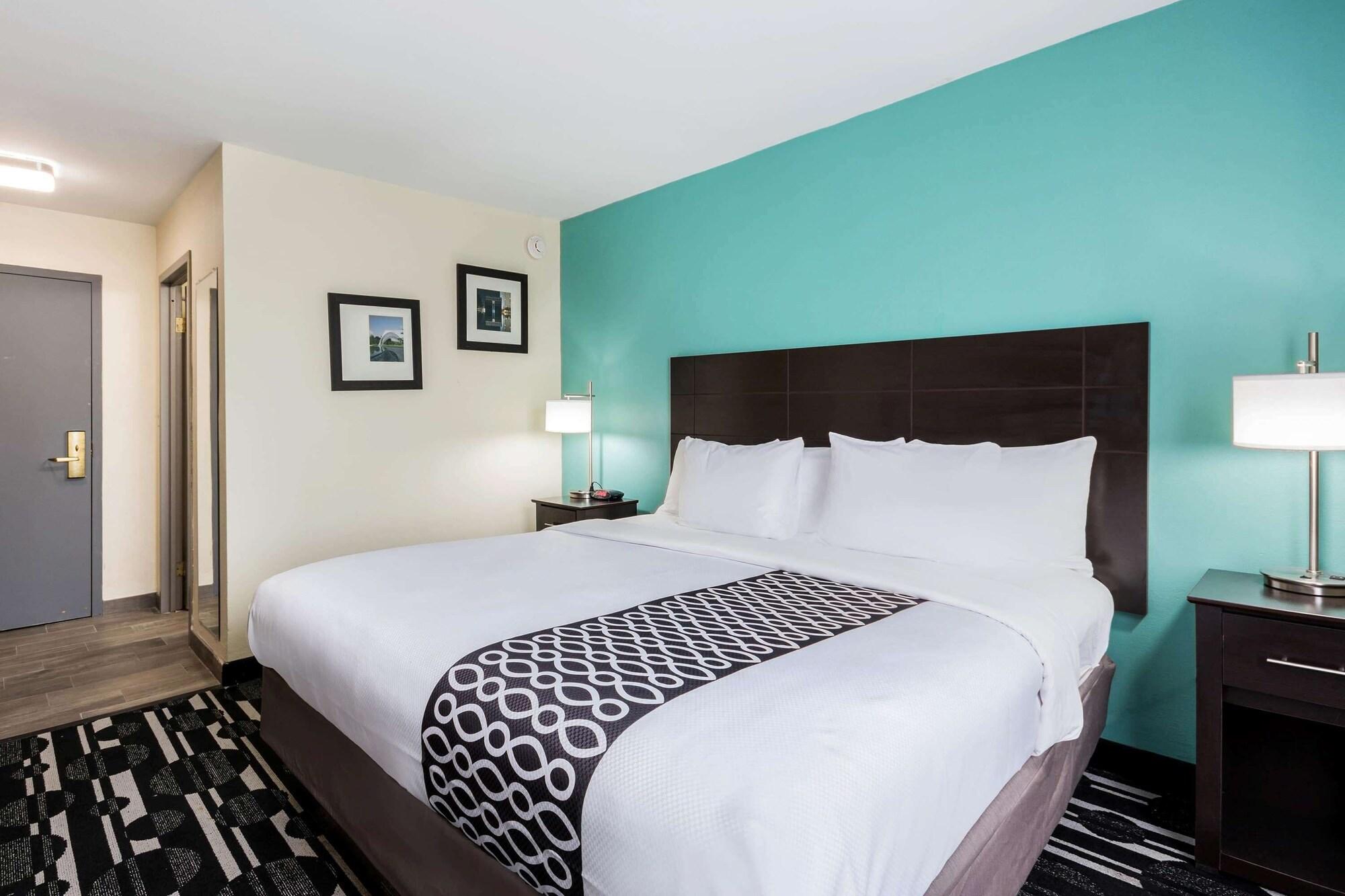 Habitación Baymont By Wyndham Oklahoma City Bricktown