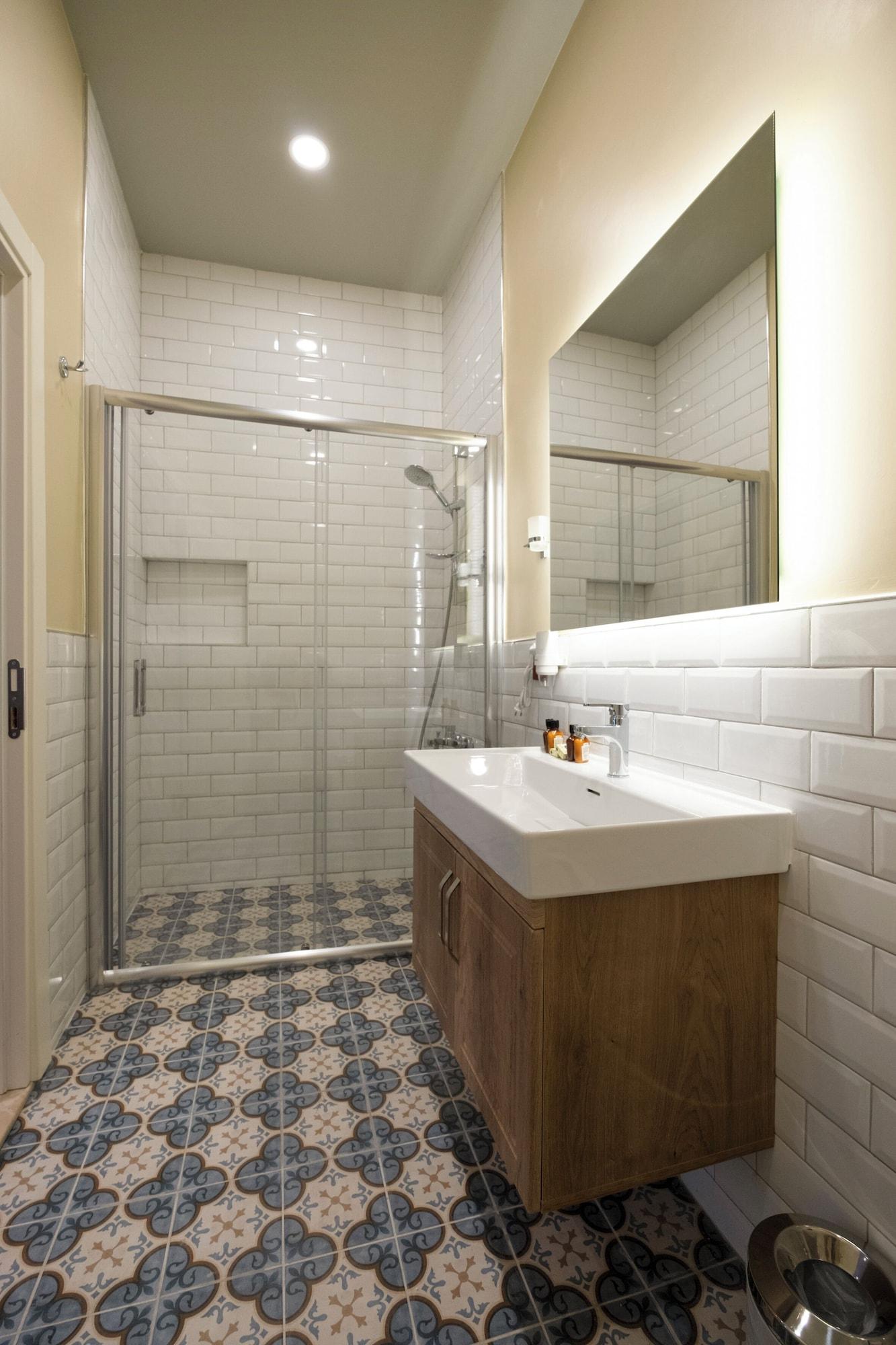 Equipamiento de Habitación Level Suites