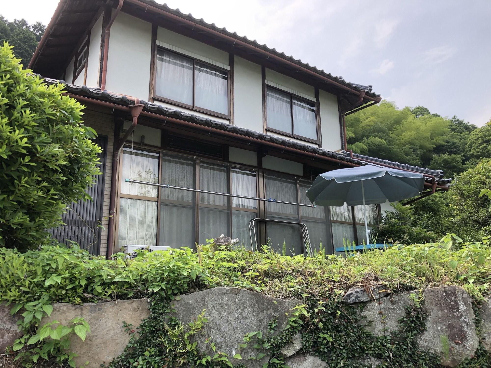 Vista Exterior Hidejiro