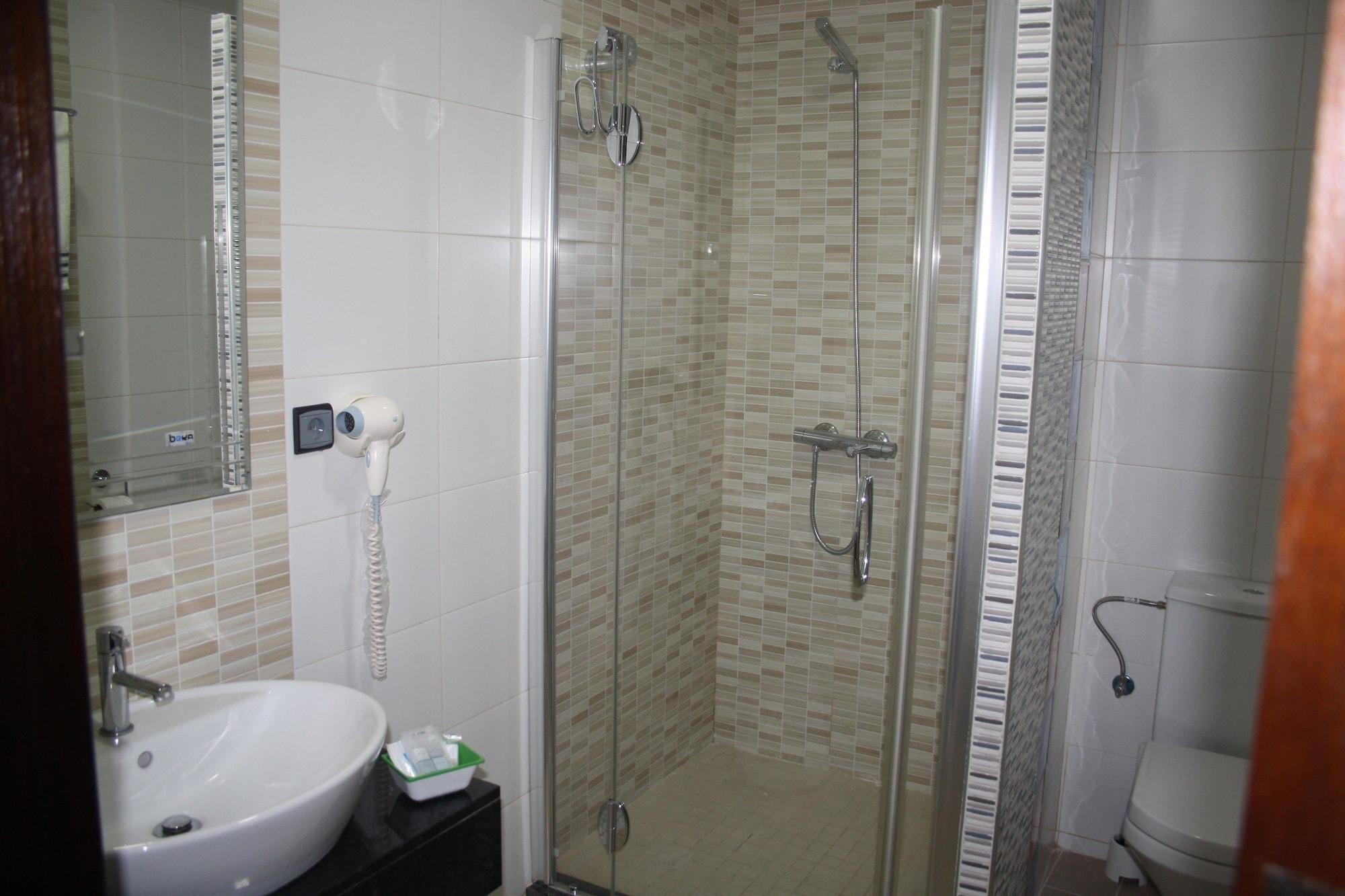 Equipamiento de Habitación Hotel Salime Al Khozama