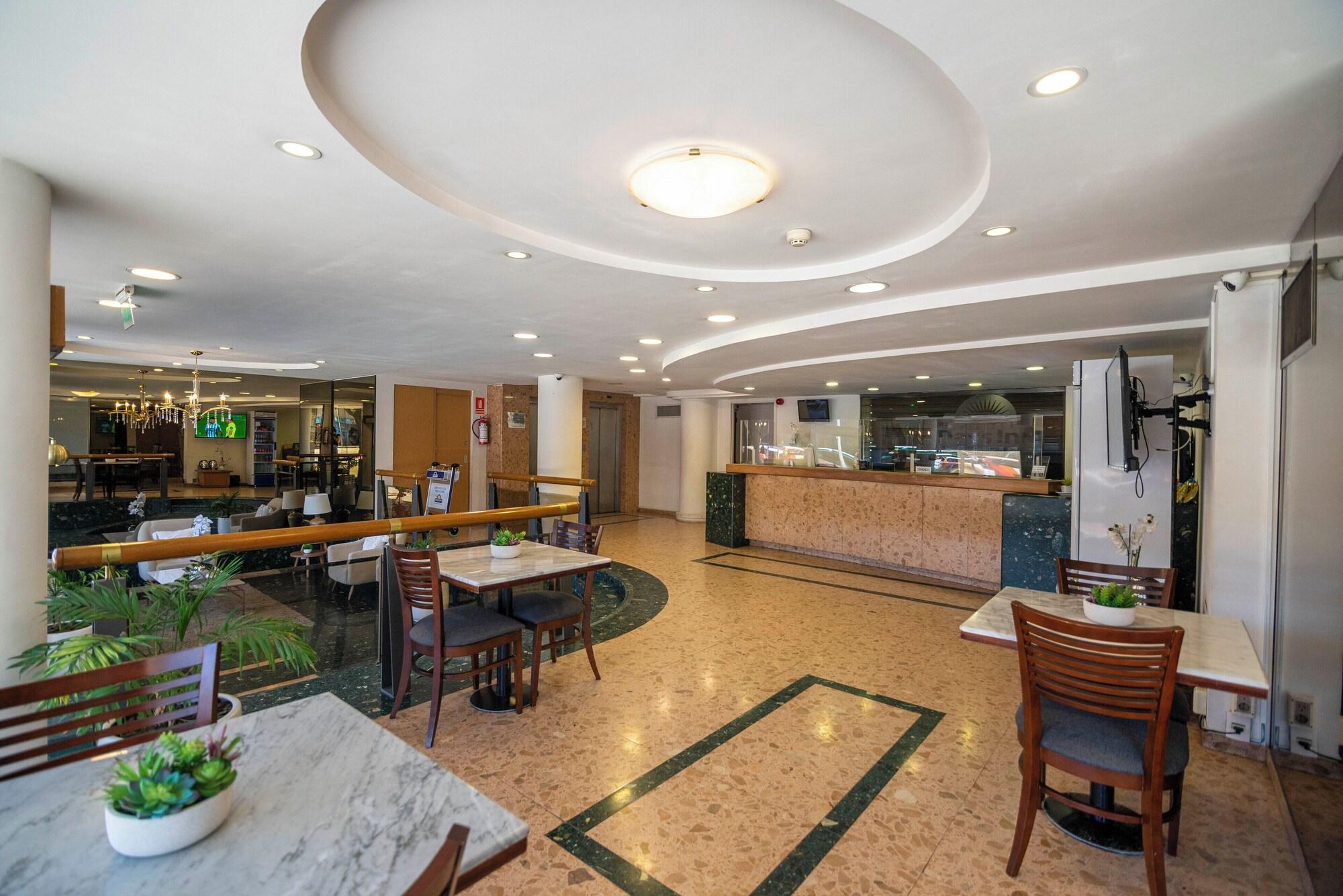 Vista Lobby ALFA SUITES