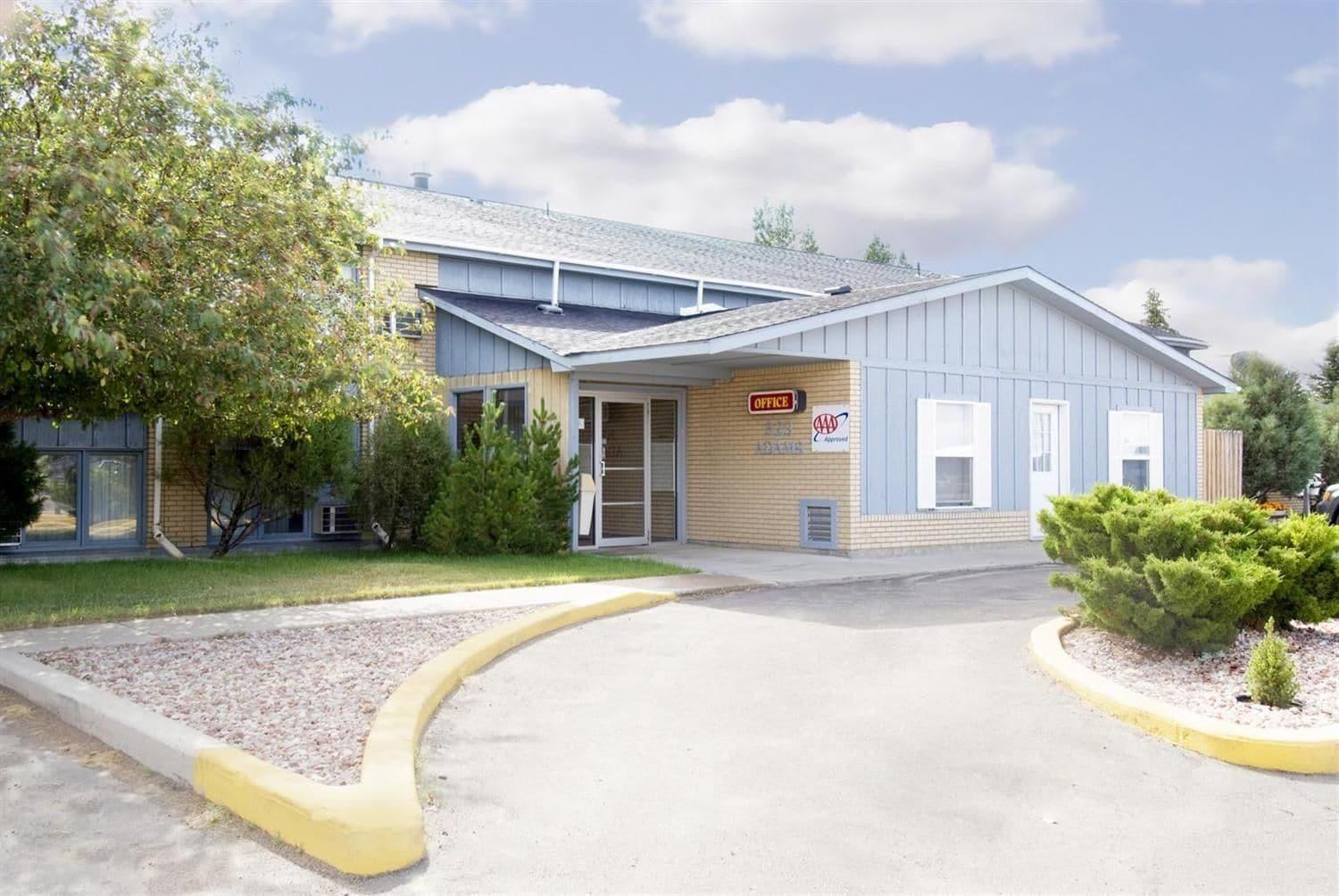 Vista Exterior Americas Best Value Inn Laramie