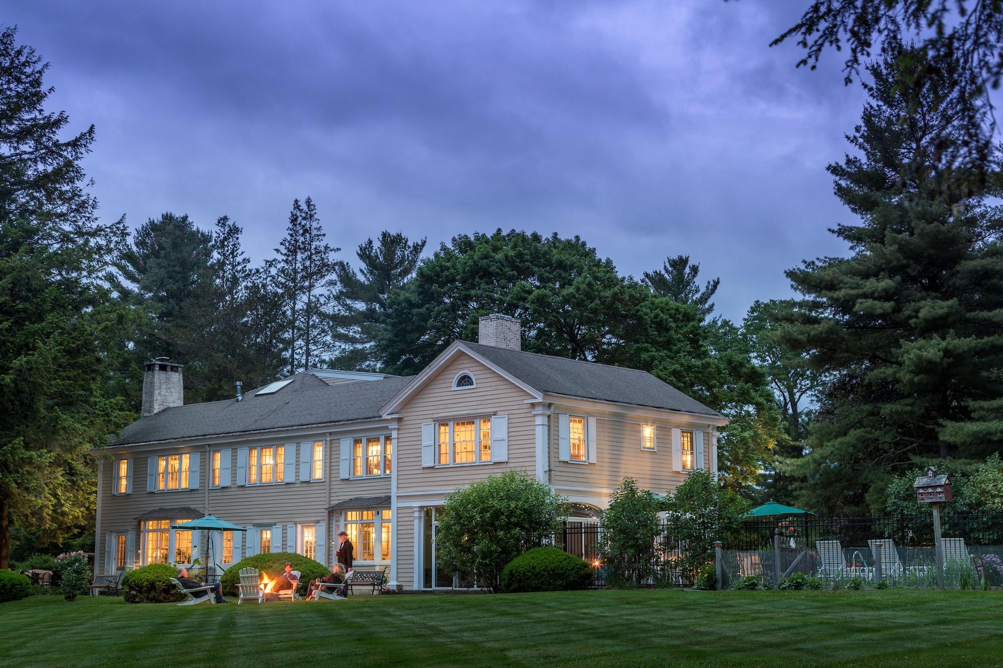 Vista Exterior Devonfield Inn B&B