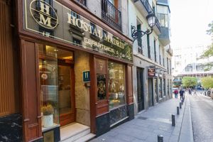 Alojamiento - Hostal Madrid