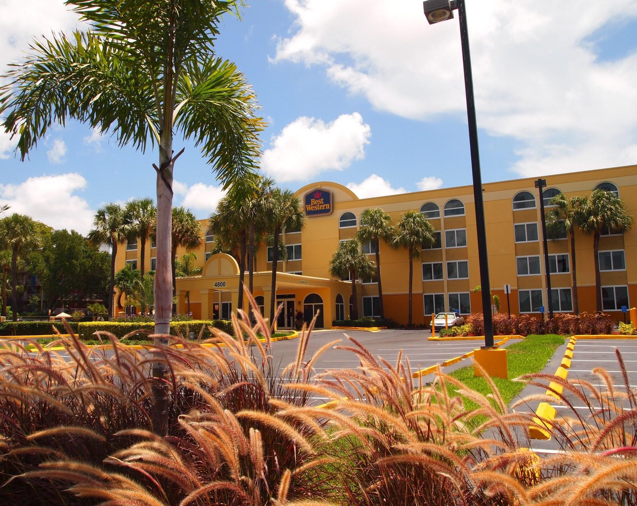 Vista Exterior Best Western Ft. Lauderdale I-95 Inn