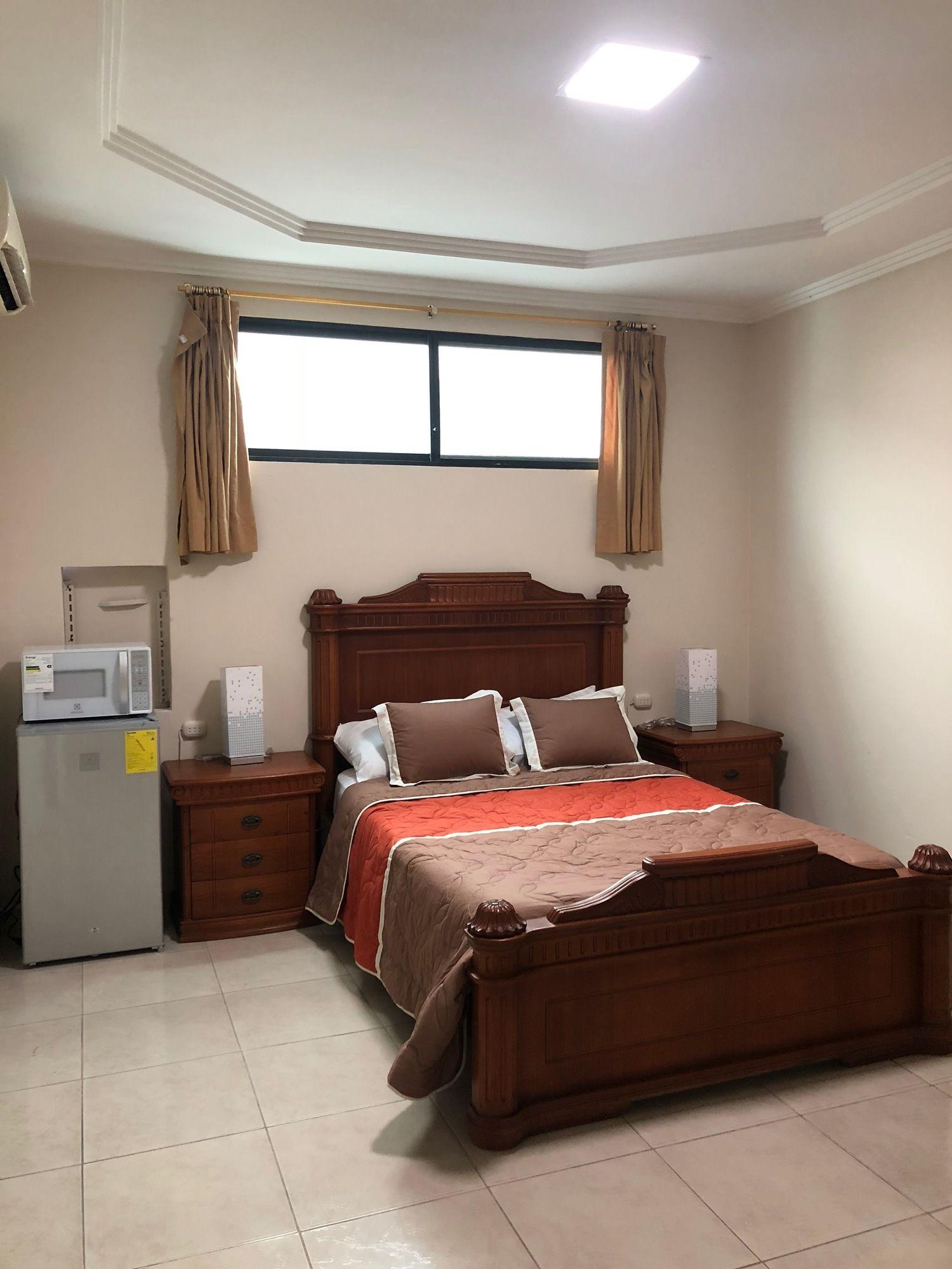 Varios Lodging Ecuador Habitaciones & Suites
