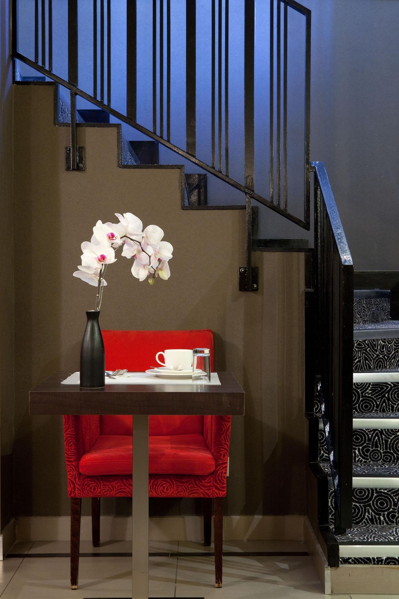 Restaurant Hotel Eiffel Seine