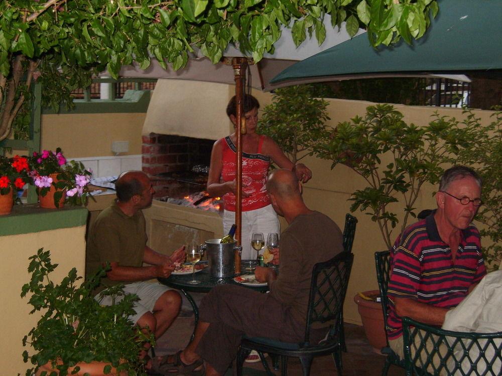 Instalaciones Recreativas Olaf's Guest House