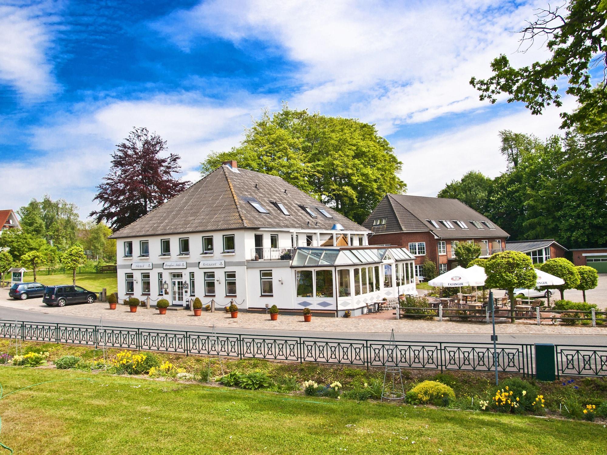Vista Exterior Hotel-Restaurant Strengliner Mühle