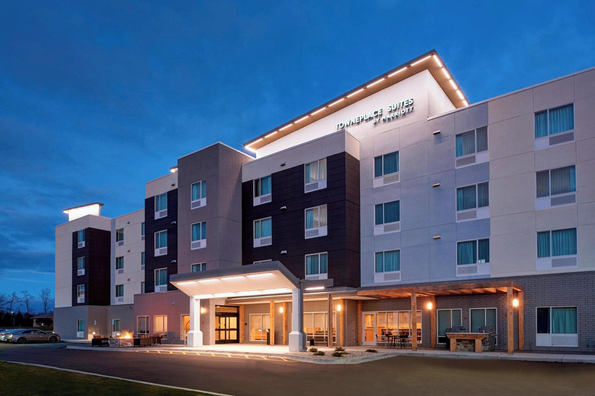 Vista Exterior TownePlace Suites by Marriott Grand Rapids Airport