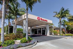 Alojamiento - Ramada by Wyndham Santa Barbara